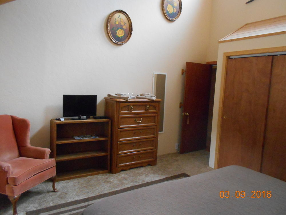 Dream Haven Guest Ranch Hotel Marion Екстериор снимка